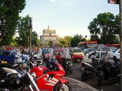 roma traffico macchine